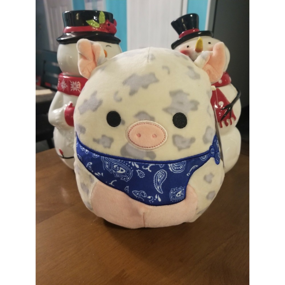 NWT Squishmallow 8" Rosie the White and Gray Pig W/ Royal Blue Bandana 2021